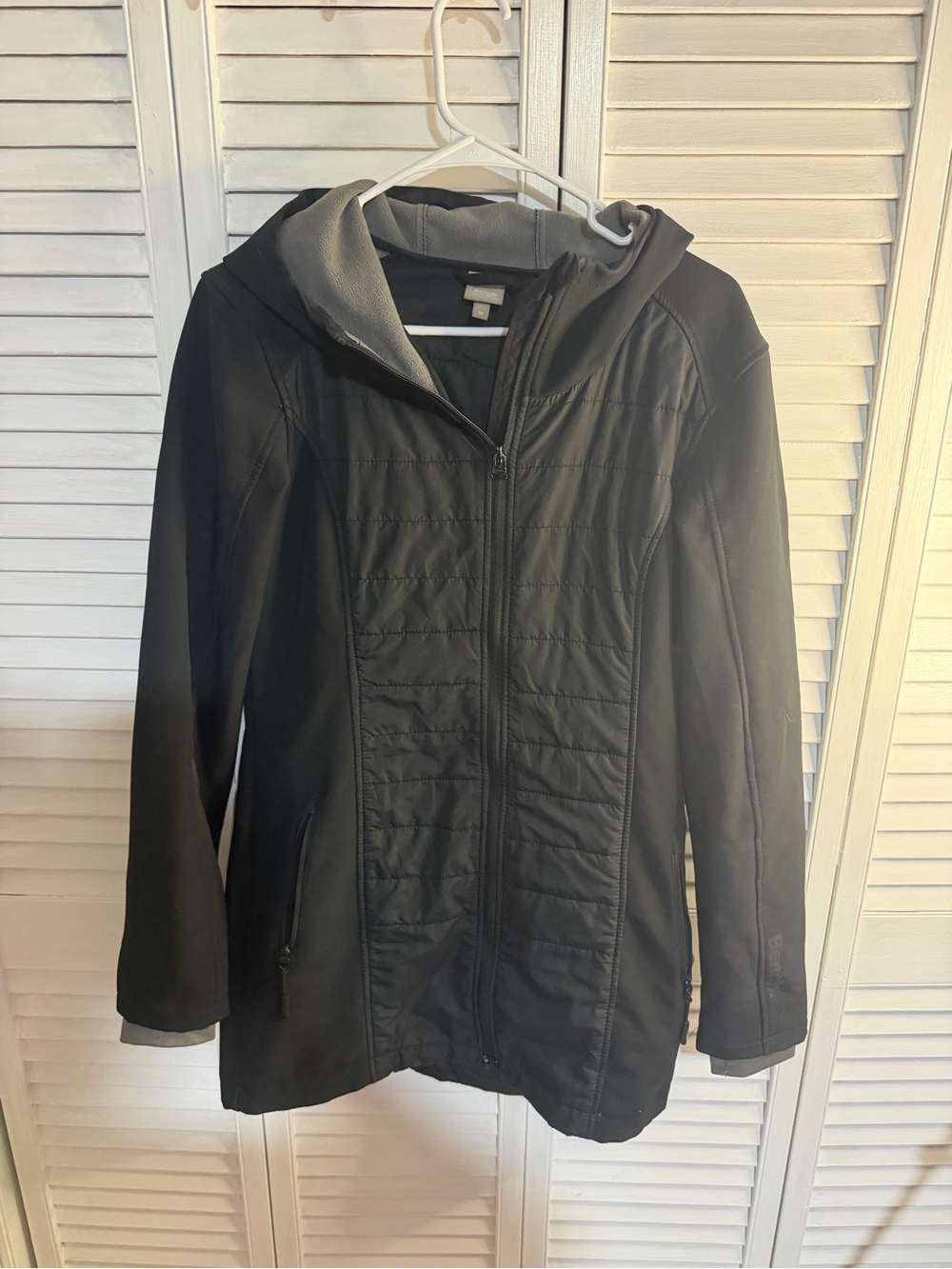 Bench Women's Black Hooded Quilted Puffer Jacket